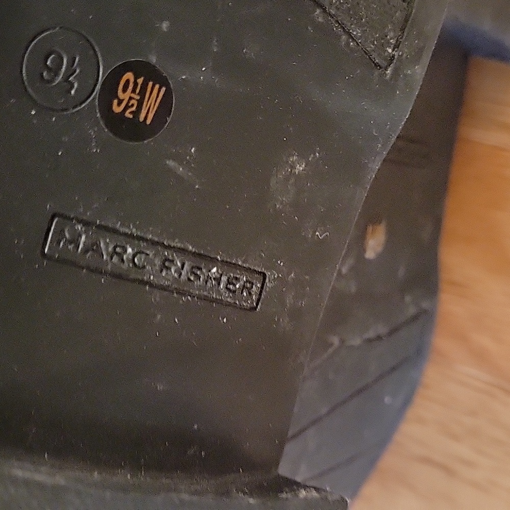 Boots - Picture 5 of 10